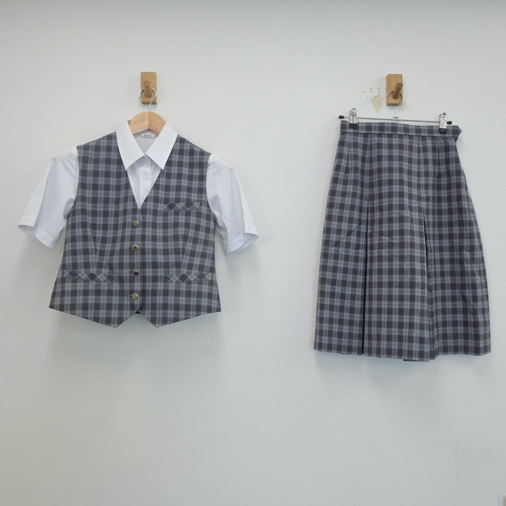 【中古】北海道 旭川農業高等学校 女子制服 4点（シャツ・ベスト・スカート）sf019789