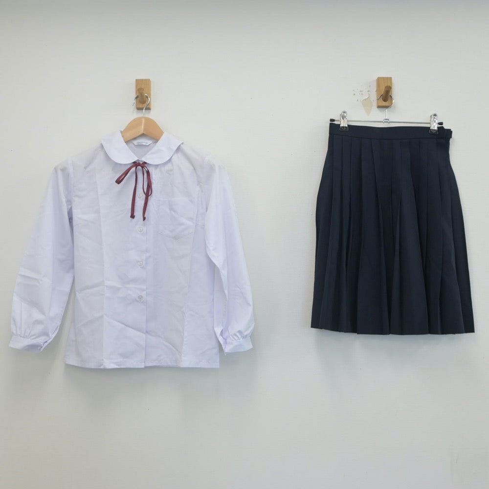 【中古】大阪府 吹田市立千里丘中学校 女子制服 3点（シャツ・スカート）sf019810