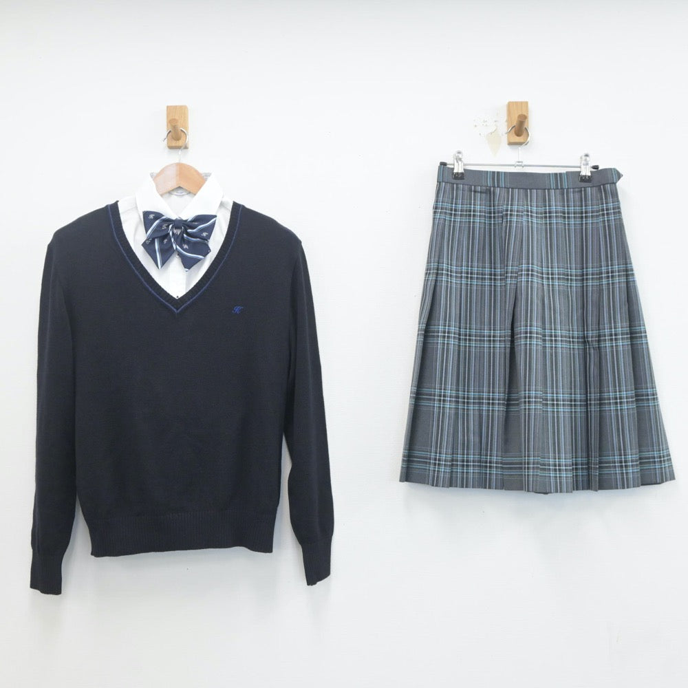 【中古】神奈川県 私立鵠沼高等学校 女子制服 4点（ニット・シャツ・スカート）sf019833