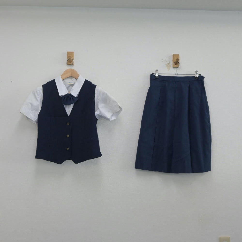 【中古】大分県 大分豊府高等学校 女子制服 4点（ベスト・シャツ・スカート）sf019873