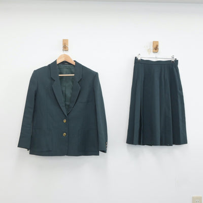 【中古】三重県 セントヨゼフ女子高等学校 女子制服 2点（ブレザー・スカート）sf019876