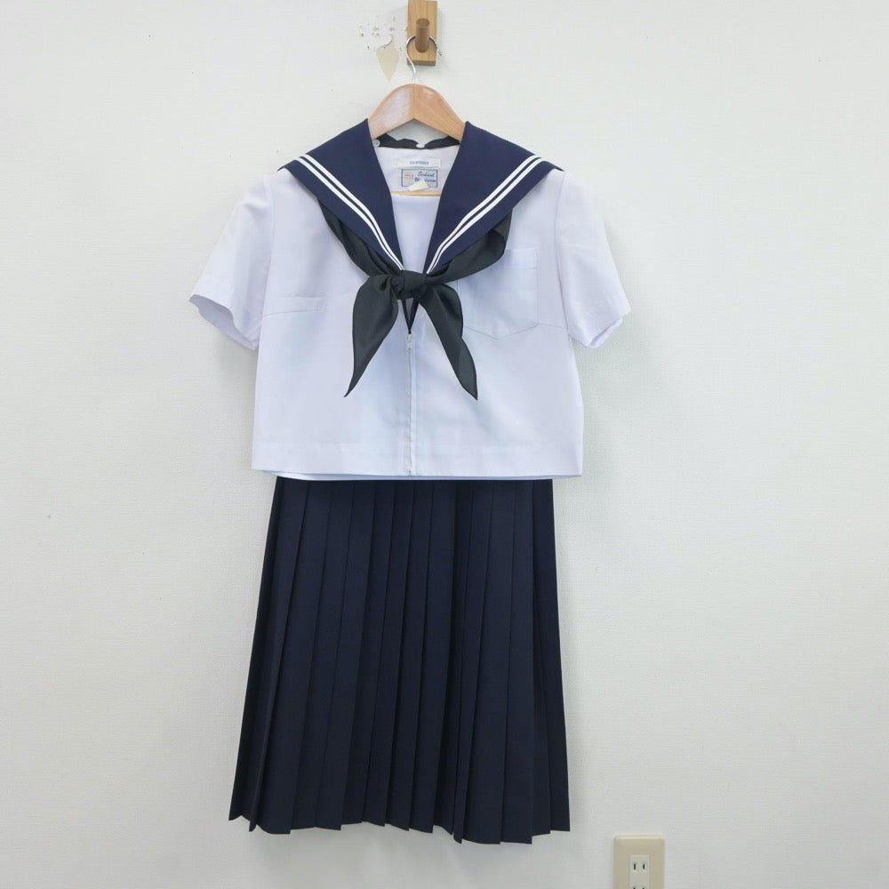 【中古】愛知県 扶桑中学校 女子制服 4点（セーラー服・スカート・スカート）sf019997