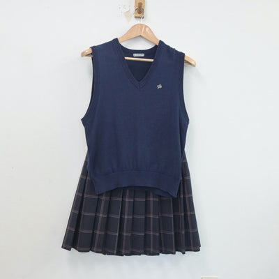 【中古】埼玉県 鶴ヶ島清風高等学校 女子制服 2点（ニットベスト・スカート）sf020120