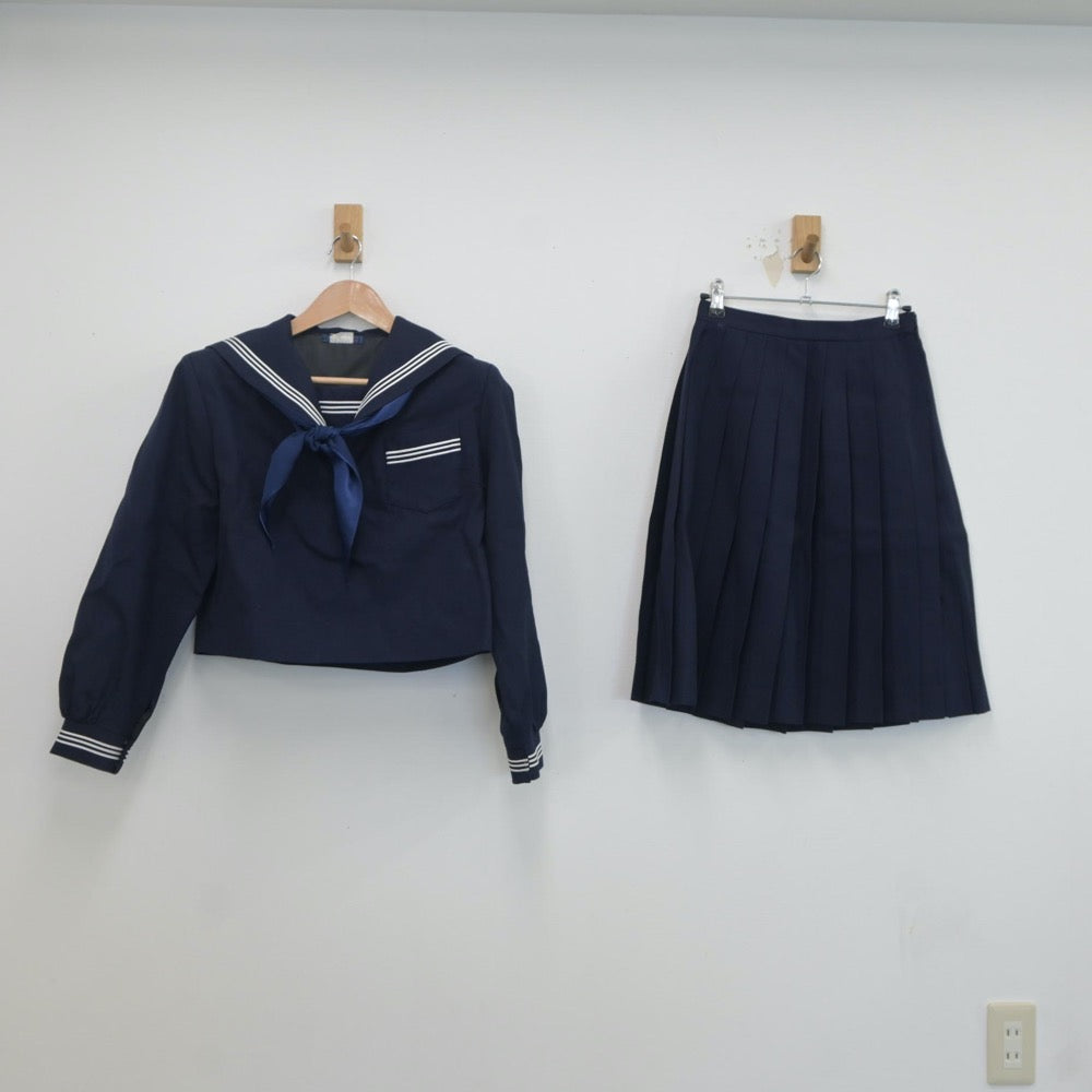 【中古】群馬県 樹徳高等学校 女子制服 4点（セーラー服・スカート）sf020126