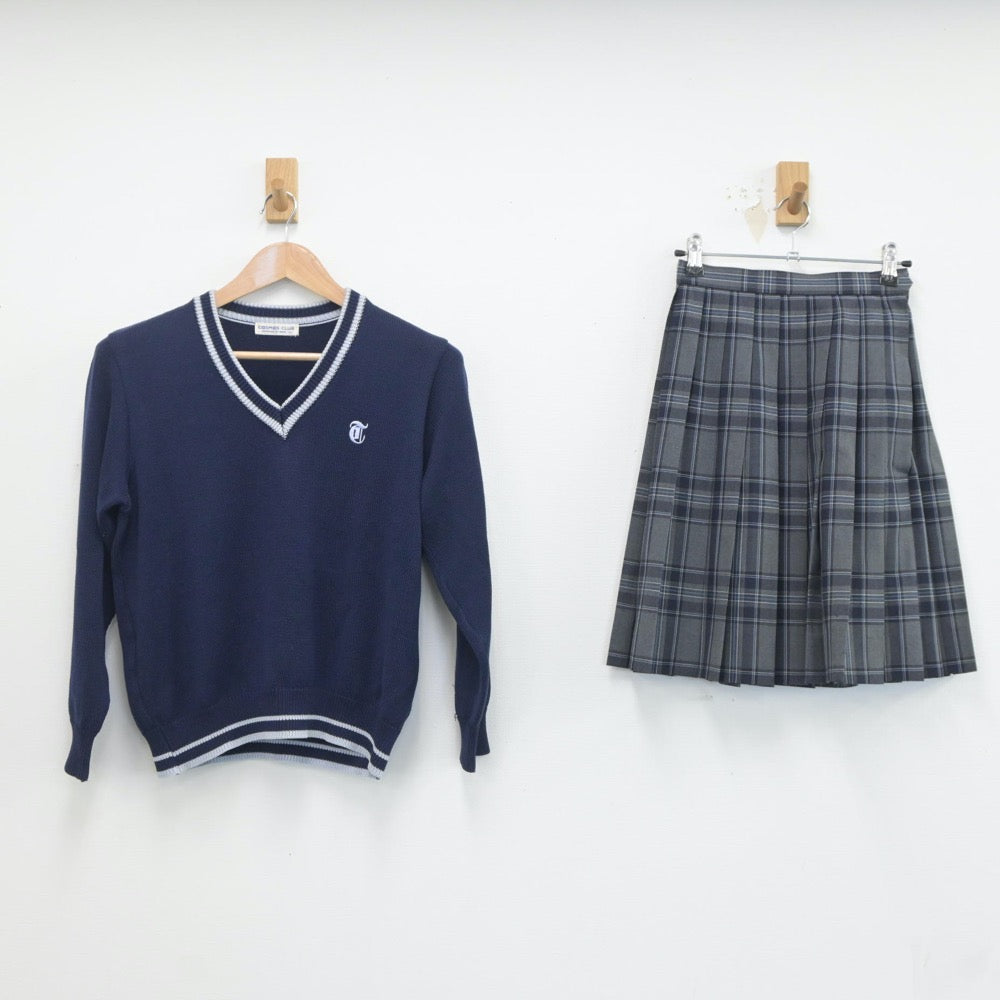 【中古】神奈川県 桐蔭学園高等学校 女子制服 2点（ニット・スカート）sf020160