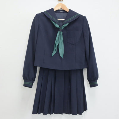 【中古】東京都 二松學舍大学附属高等学校 女子制服 3点（セーラー服・スカート）sf020217