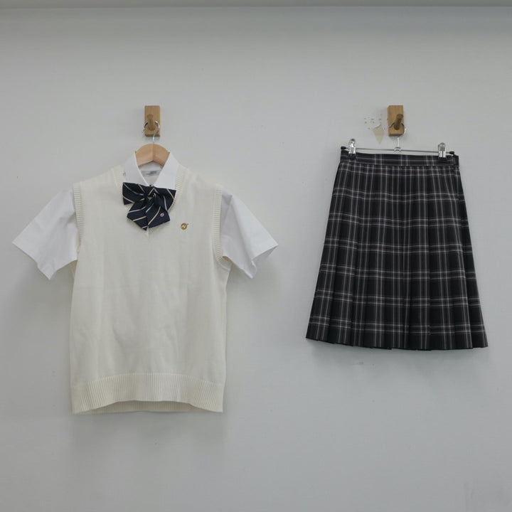 【中古制服】千葉県 二松学舎大学附属柏高等学校 女子制服 5点（シャツ・ニットベスト・スカート）sf020220【リサイクル学生服】 | 中古制服 通販パレイド