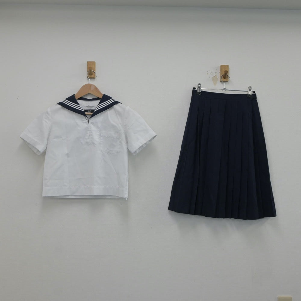 【中古】東京都 実践女子学園中学校 女子制服 3点（セーラー服・セーラー服・スカート）sf020257