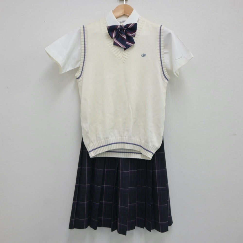 【中古】千葉県 成田高等学校 女子制服 4点（シャツ・ニットベスト・スカート）sf020300