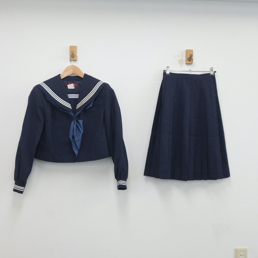 【中古】秋田県 大曲中学校 女子制服 3点（セーラー服・スカート）sf020418