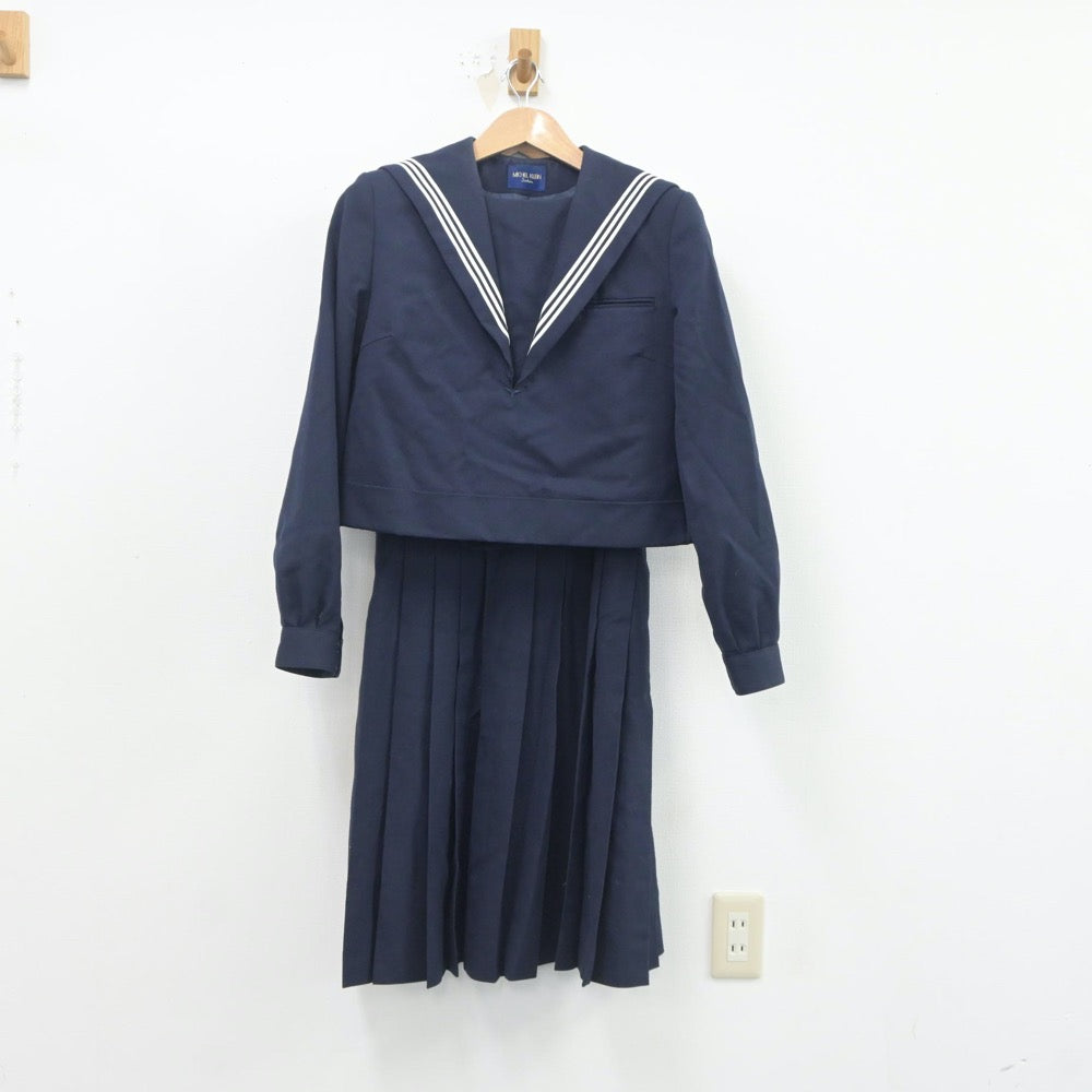 【中古】福岡県 折尾愛真高等学校 女子制服 2点（セーラー服・ジャンパースカート）sf020512