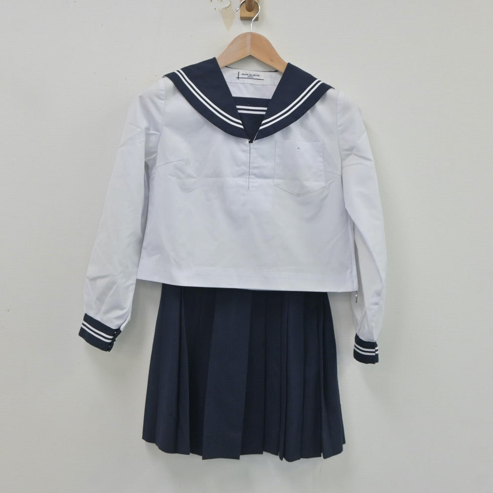 【中古】北海道 室蘭栄高等学校 女子制服 3点（セーラー服・スカート）sf020524