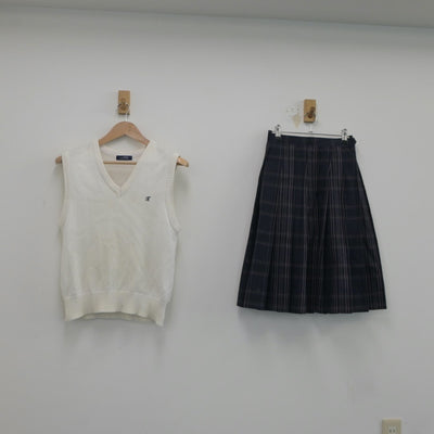 【中古】東京都 足立区立第七中学校 女子制服 2点（ニットベスト・スカート）sf020532