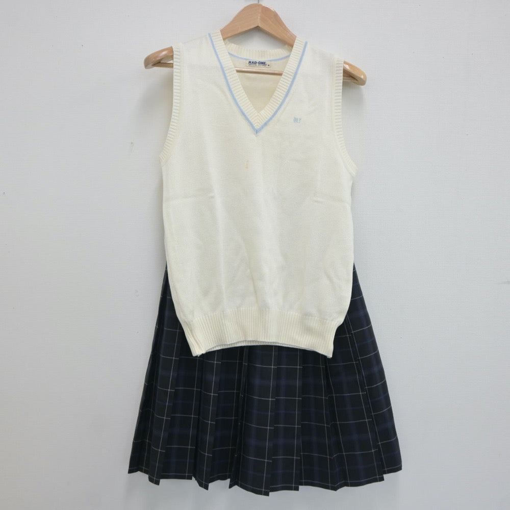 【中古】北海道 北海道室蘭東翔高等学校 女子制服 2点（ニットベスト・スカート）sf020536