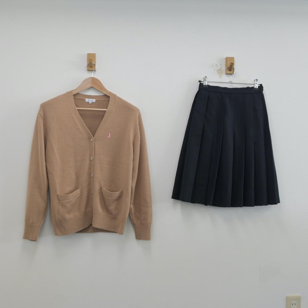 【中古】北海道 札幌東商業高等学校 女子制服 2点（ニット・スカート）sf020589