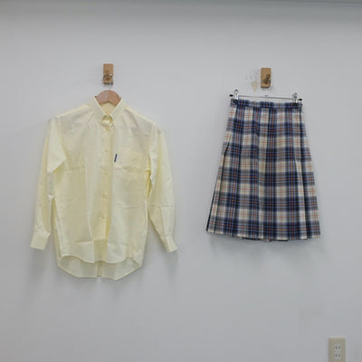 【中古】大阪府 追手門学院高等学校 女子制服 2点（シャツ・スカート）sf020765