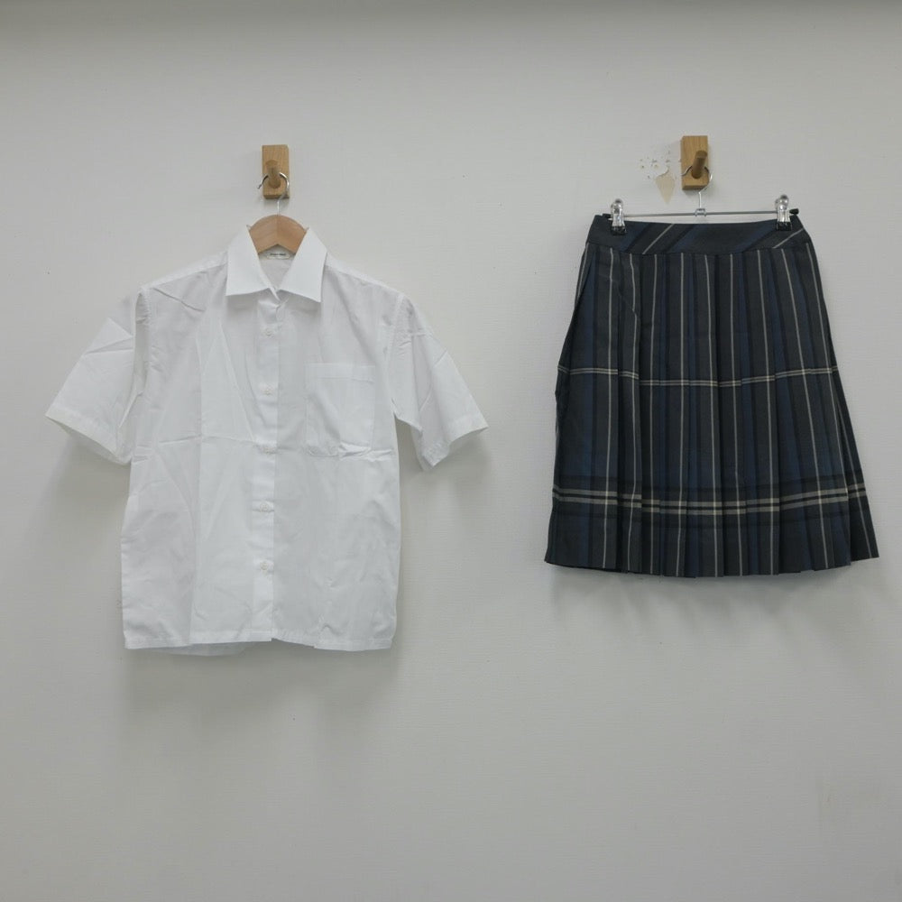 【中古】東京都 三田高等学校 女子制服 3点（シャツ・スカート）sf020808