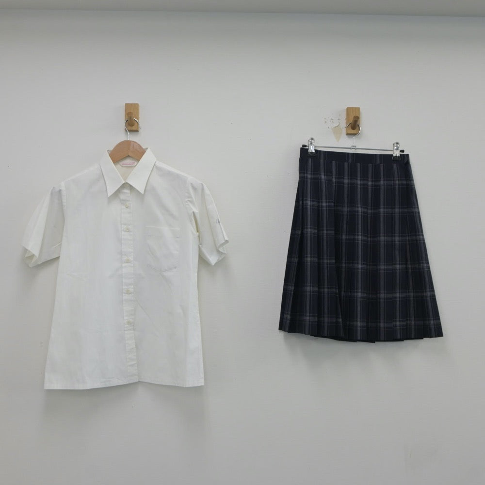 【中古】東京都 大妻中野中学校高等学校 女子制服 3点（シャツ・シャツ・スカート）sf020863