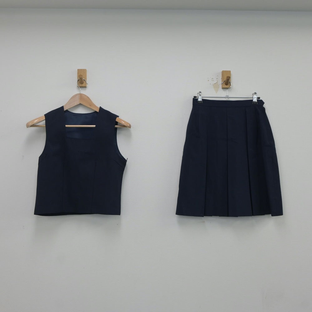 【中古】神奈川県 大鳥中学校 女子制服 3点（ベスト・スカート・スカート）sf020874