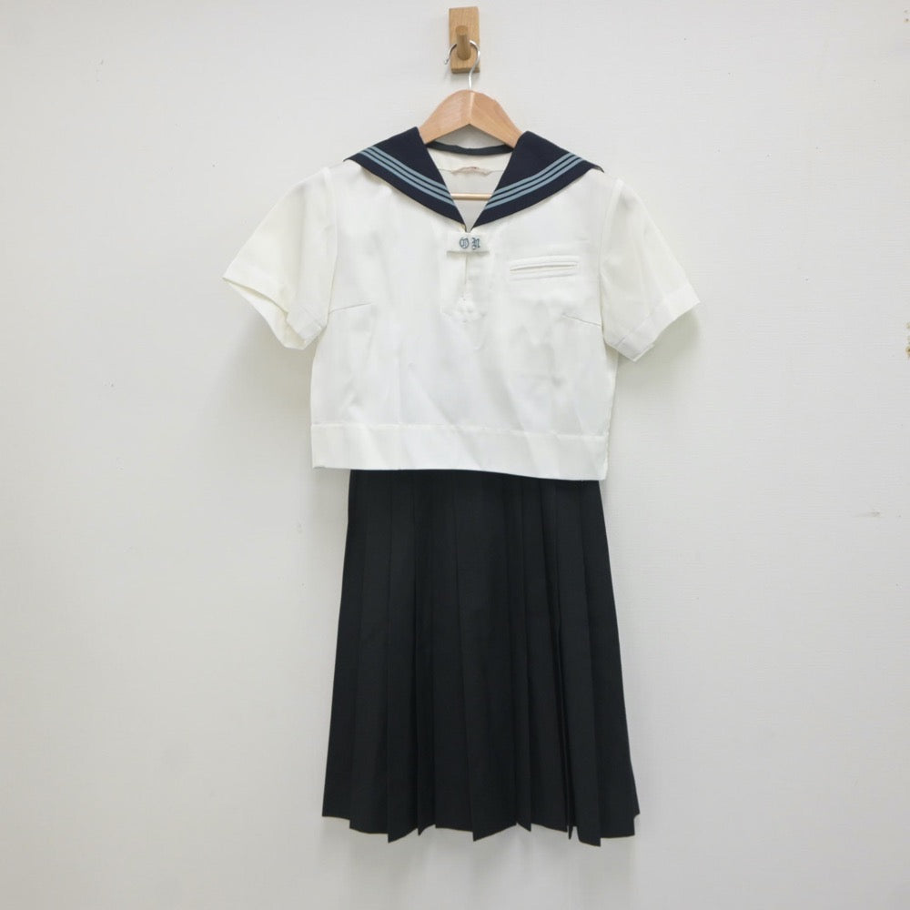 【中古】東京都 大妻中野中学校 女子制服 2点（セーラー服・スカート）sf020902