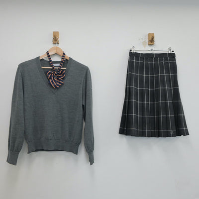 【中古】東京都 王子総合高等学校 女子制服 3点（ニット・スカート）sf021056