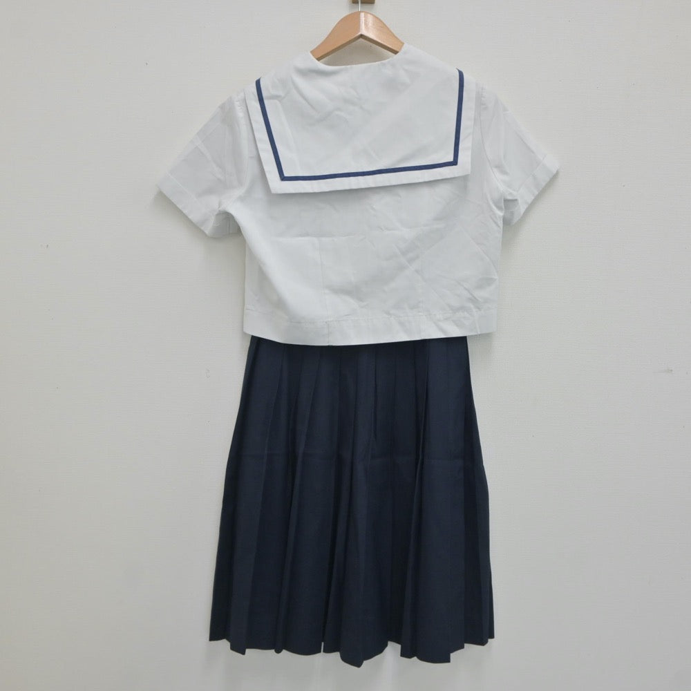 中古制服】埼玉県 さいたま市立岸中学校 女子制服 2点