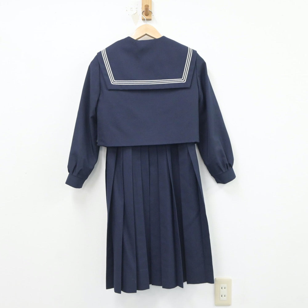 【中古】福岡県 志免町立志免中学校 女子制服 2点（セーラー服・ジャンパースカート）sf021286