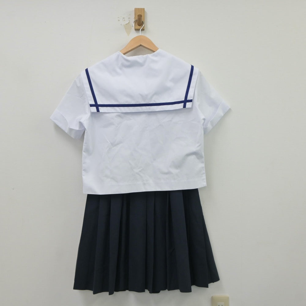 【中古】大阪府 大阪市立成南中学校 女子制服 2点（セーラー服・スカート）sf021308