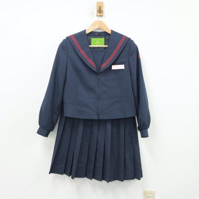 【中古】福岡県 宮若市立宮若東中学校 女子制服 2点（セーラー服・スカート）sf021309