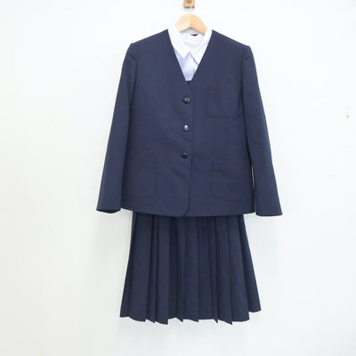 【中古】群馬県 高崎市立倉賀野中学校 女子制服 4点（ブレザー・シャツ・ベスト・スカート）sf021345