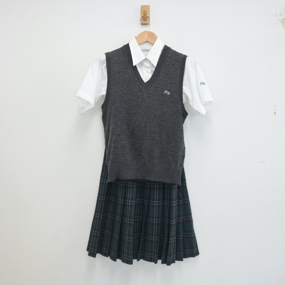 【中古】埼玉県 埼玉県立三郷高等学校 女子制服 3点（シャツ・ニットベスト・スカート）sf021360