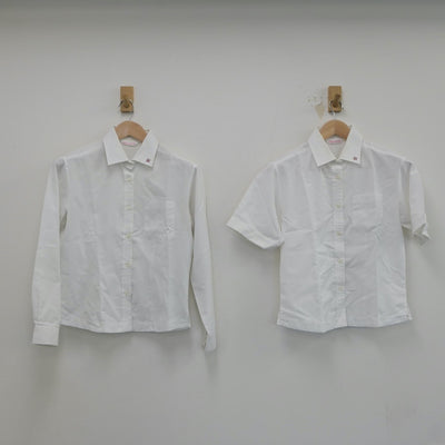 【中古】宮城県 聖ウルスラ学院英智高等学校 女子制服 2点（シャツ）sf021375