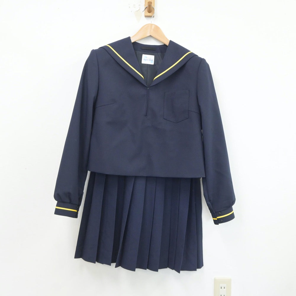 【中古】青森県 弘前市第一中学校 女子制服 2点（セーラー服・スカート）sf021381