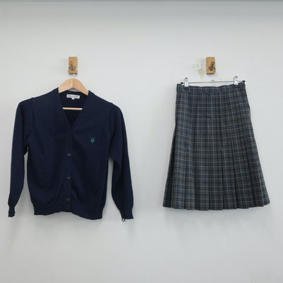 【中古】大阪府 大阪学芸高等学校 女子制服 2点（ニット・スカート）sf021451