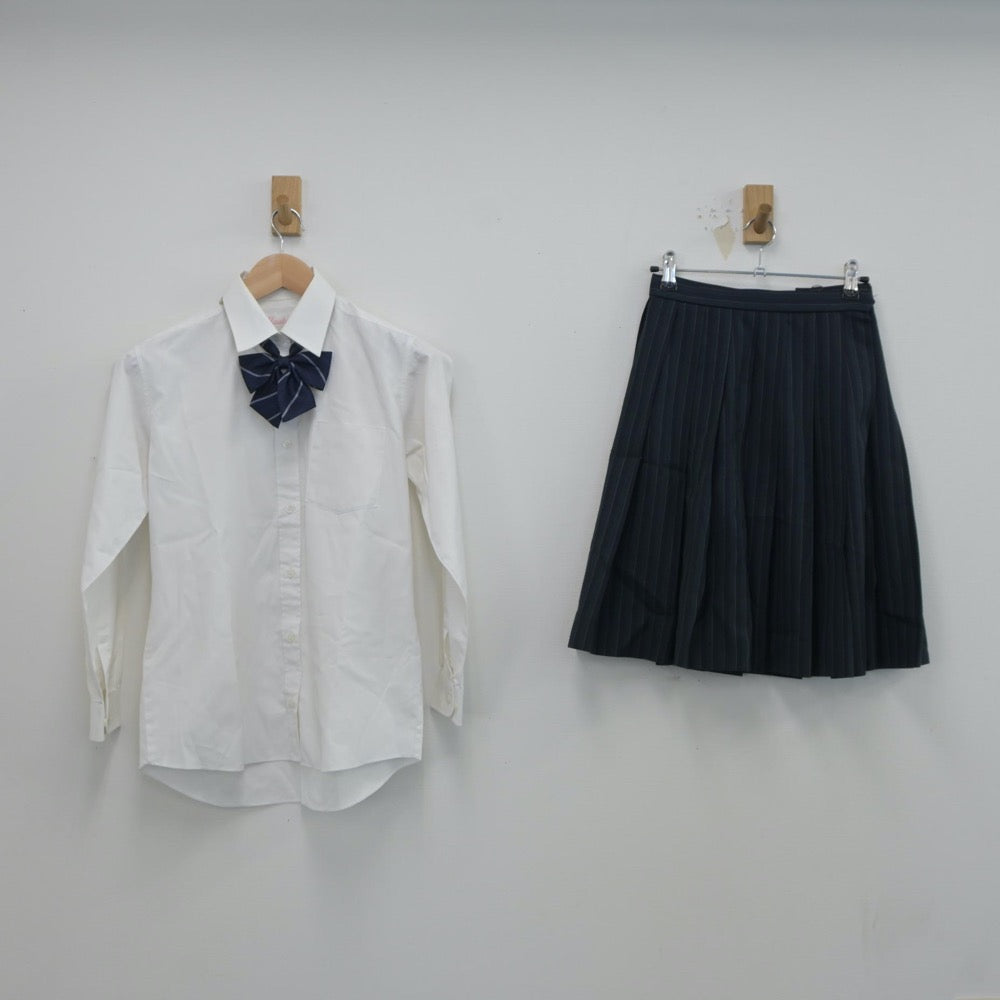 【中古】大阪府 大阪薫英女学院高等学校 女子制服 6点（ブレザー・ニット・シャツ・スカート）sf021488