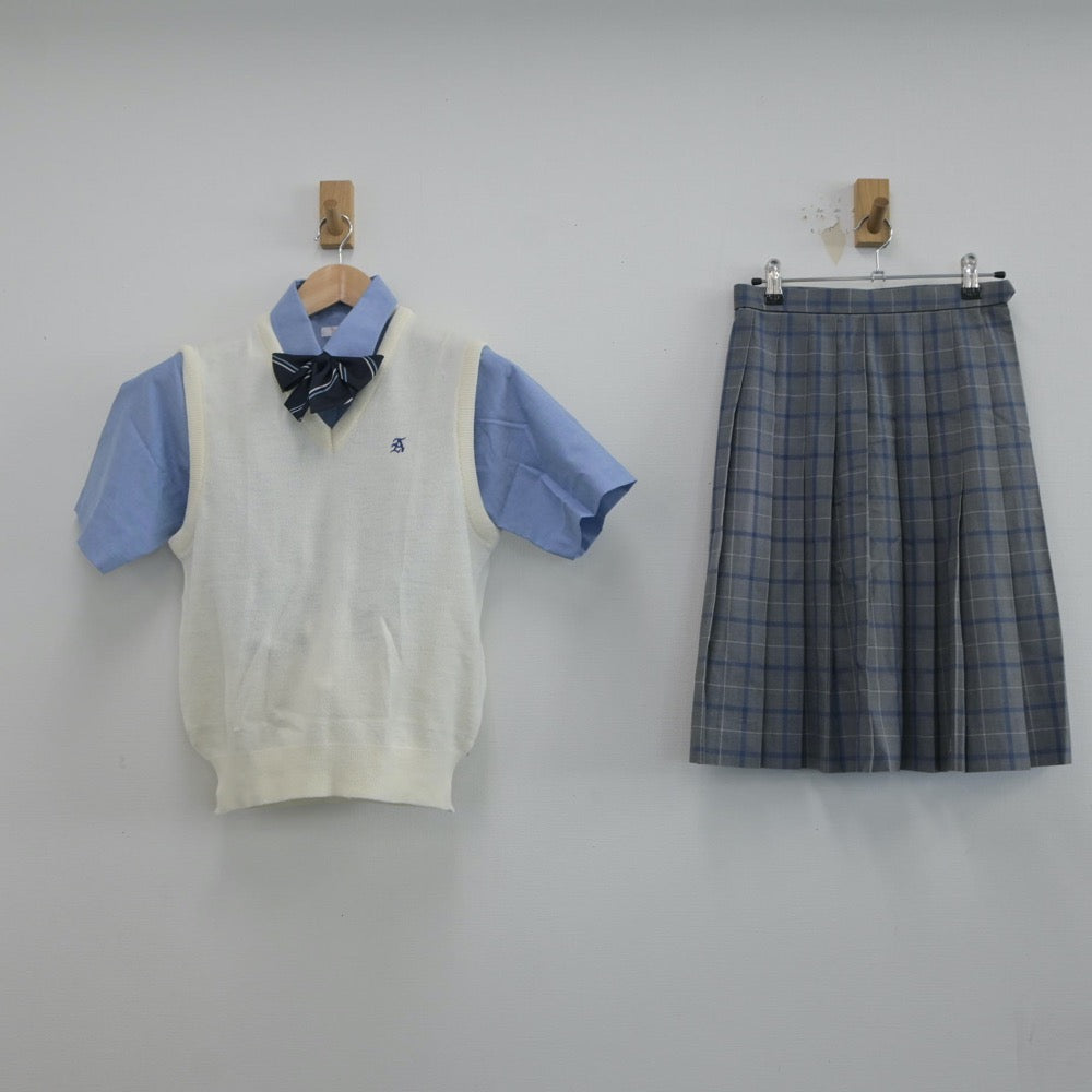 【中古】大阪府 芦間高等学校 女子制服 4点（ニットベスト・シャツ・スカート）sf021508