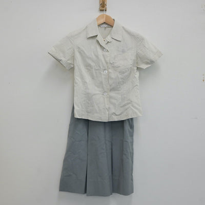 【中古】宮崎県 西高等学校 女子制服 2点（シャツ・スカート）sf021511