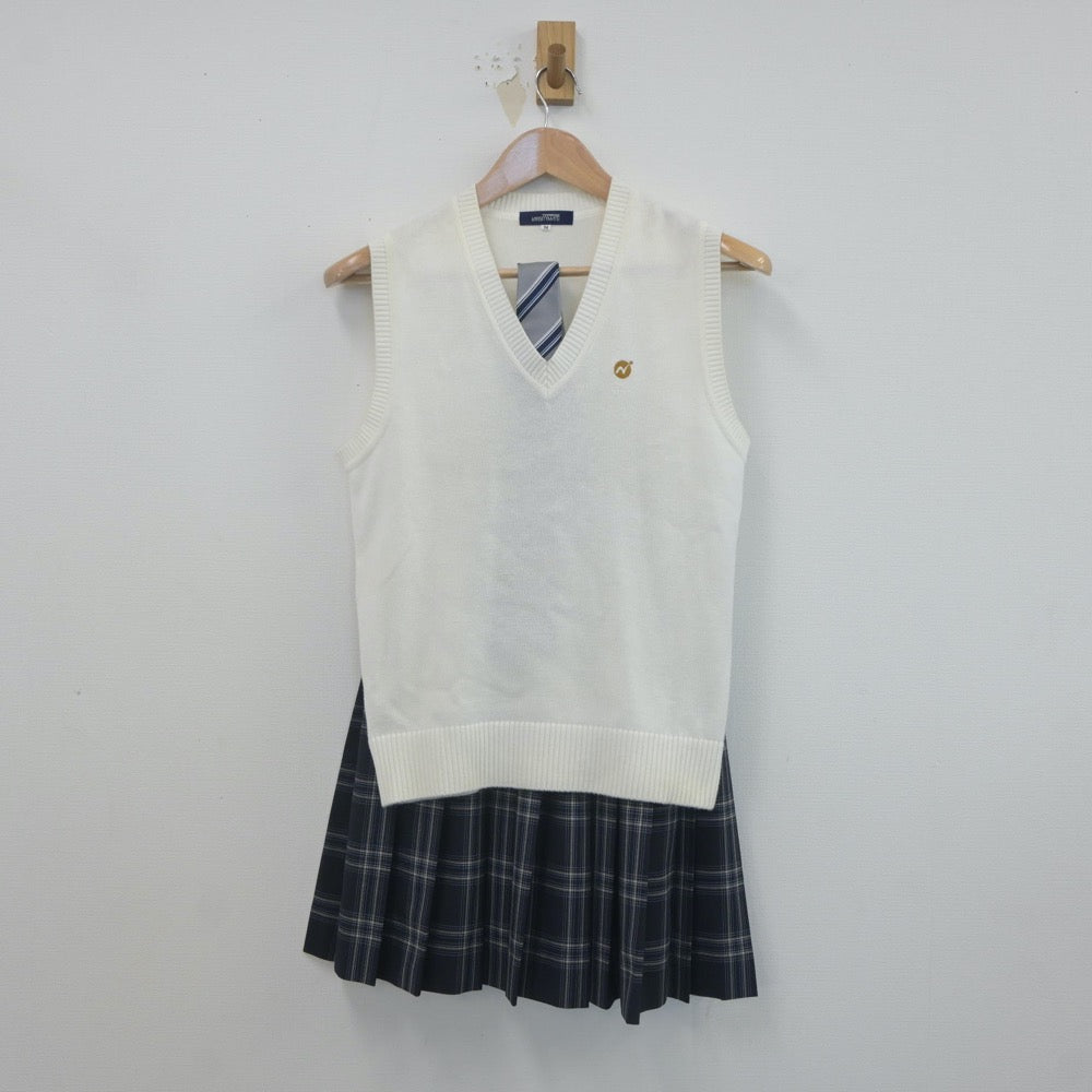 【中古】千葉県 二松學舍大学附属柏高等学校 女子制服 3点（ニットベスト・スカート）sf021802