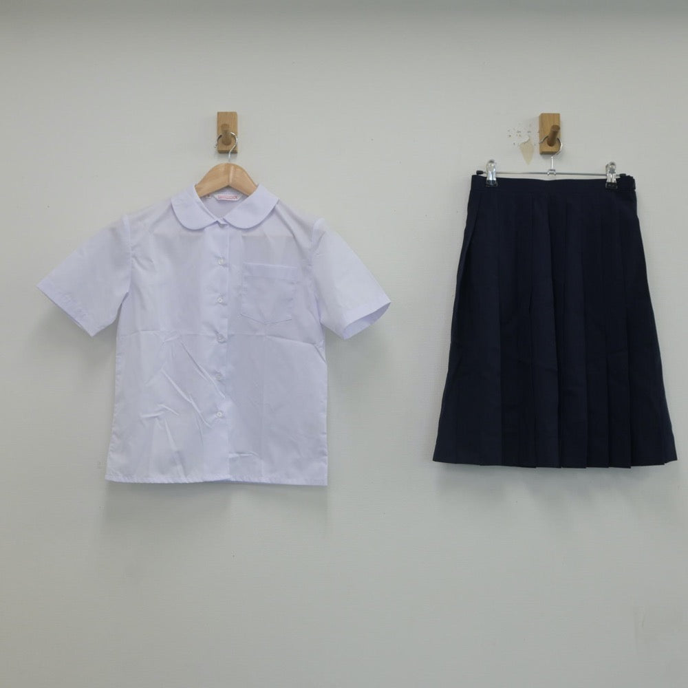 【中古】群馬県 高崎市立第一中学校 女子制服 2点（シャツ・スカート）sf021948