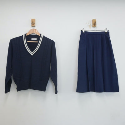 【中古】広島県 安芸南高等学校 女子制服 2点（ニット・スカート）sf021973