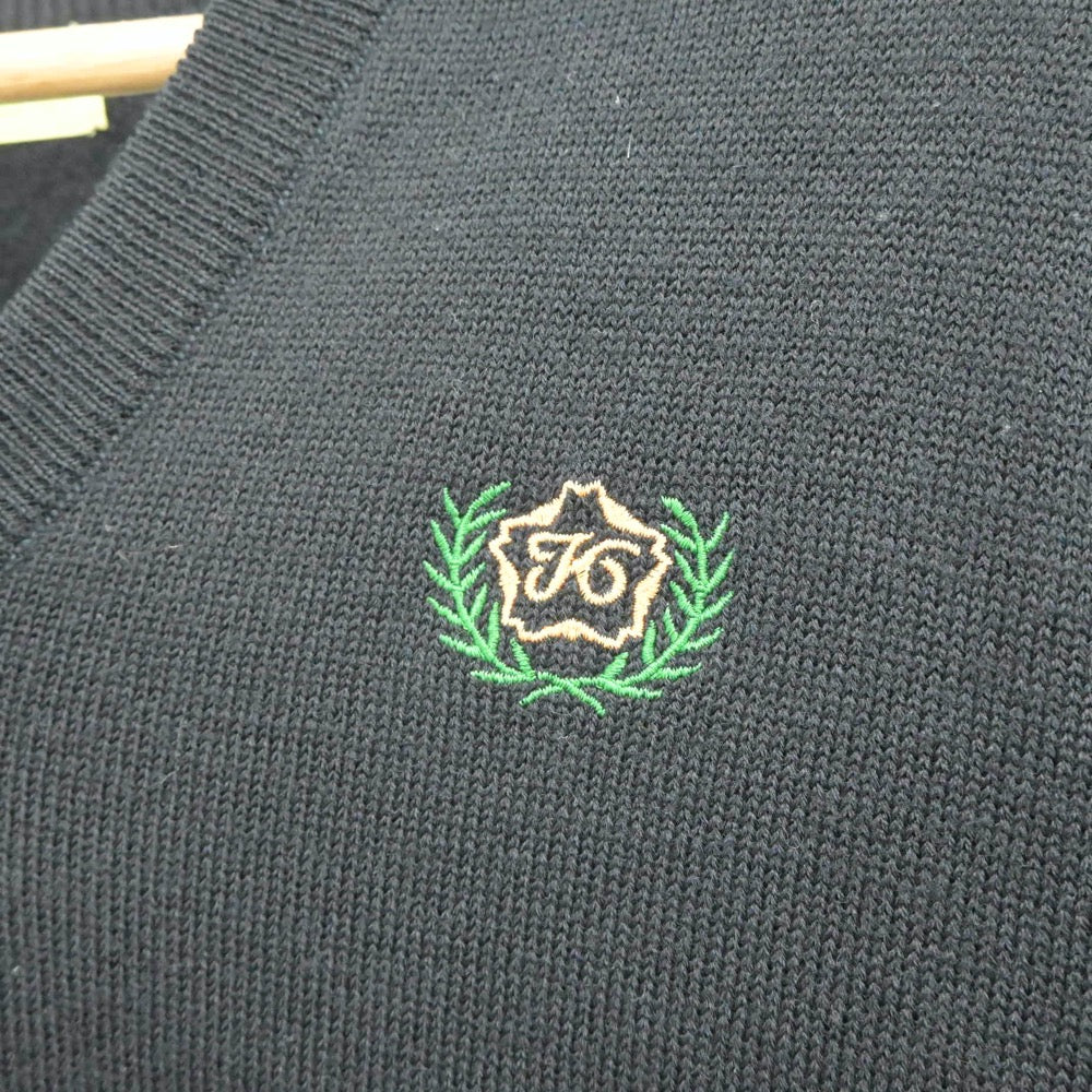 【中古】熊本県 熊本中央高等学校 女子制服 2点（ニット・ニット）sf022036