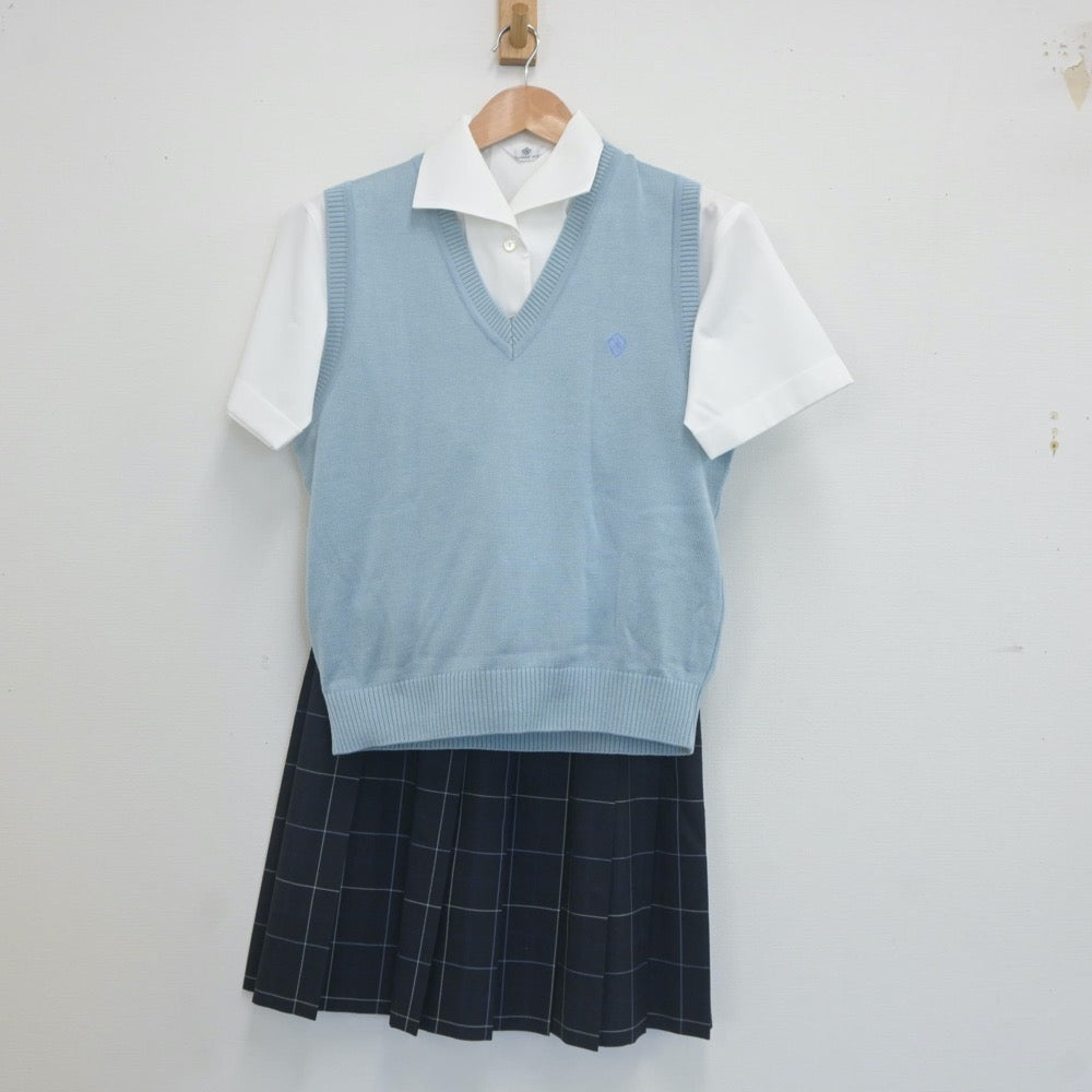 【中古】神奈川県 横浜女学院中学校 女子制服 4点（シャツ・ニットベスト・スカート）sf022070