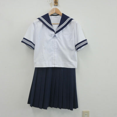 【中古】埼玉県 忍中学校 女子制服 2点（セーラー服・スカート）sf022152