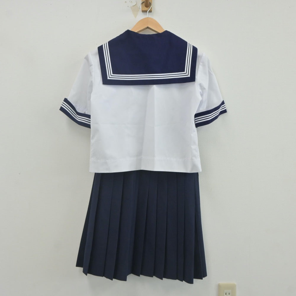 【中古】埼玉県 忍中学校 女子制服 2点（セーラー服・スカート）sf022152