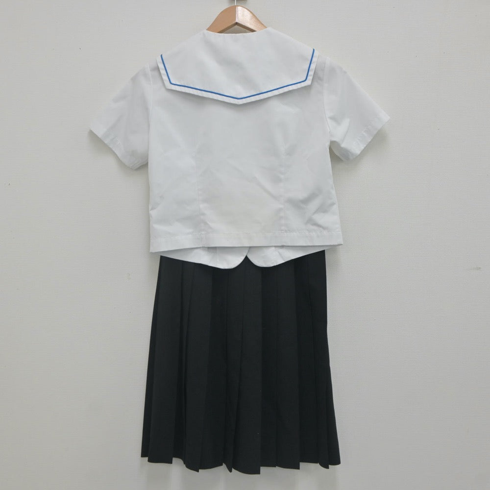 【中古】千葉県 鴨川中学校 女子制服 2点（セーラー服・スカート）sf022165