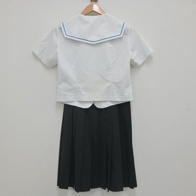 【中古】千葉県 鴨川中学校 女子制服 2点（セーラー服・スカート）sf022166