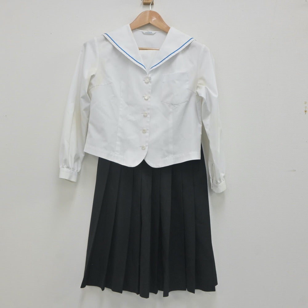 【中古】千葉県 鴨川中学校 女子制服 2点（セーラー服・スカート）sf022168