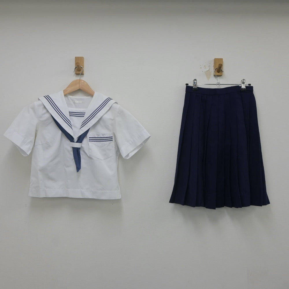 【中古】大阪府 淡路中学校 女子制服 3点（セーラー服・スカート）sf022208