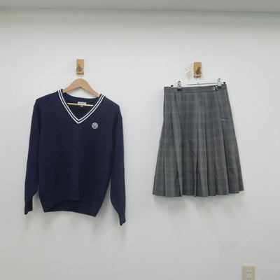 【中古】富山県 龍谷富山高等学校 女子制服 2点（ニット・スカート）sf022222