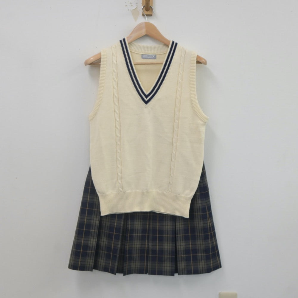 【中古】島根県 北陵高等学校 女子制服 2点（ニットベスト・スカート）sf022245